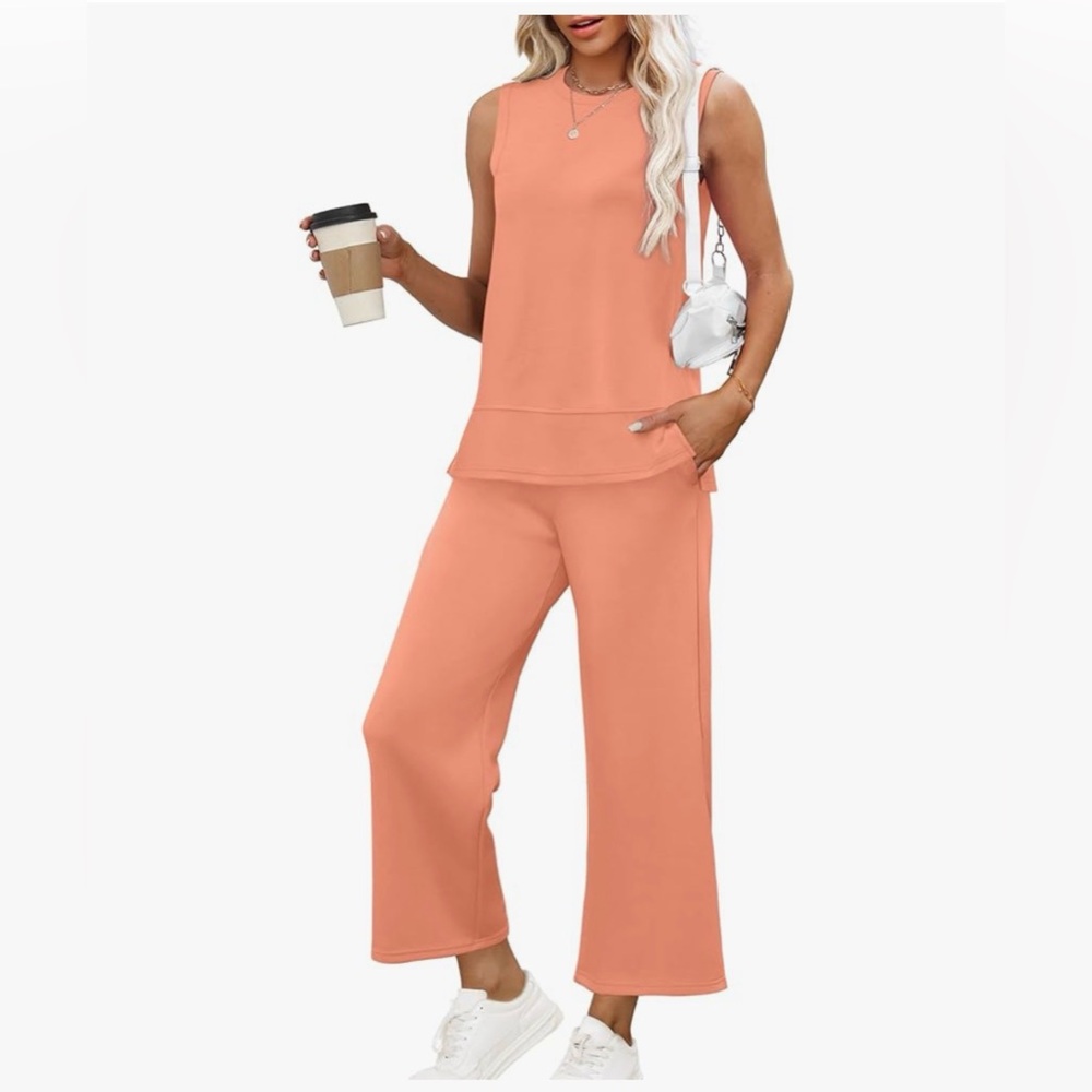 Stylish Peach Sleeveless Top and Pants Set